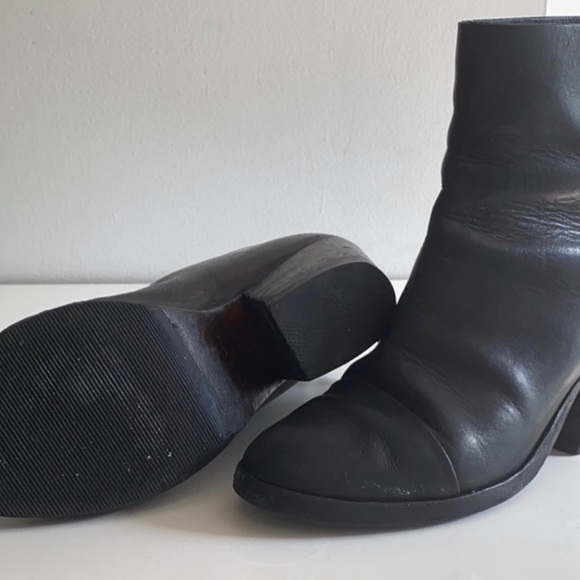 Rag & Bone black leather ankle boots size 8 (38) - Picture 13 of 14
